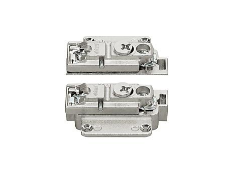 Čelní příchyt na úzké hliníkové rámečky pro výklop aventos HK-S