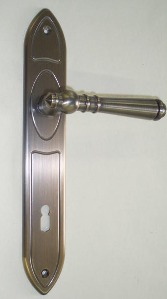 Tradition štítové dveřní kování s pružinou klika/koule starobronz, rozteč:vložka FAB 72 mm