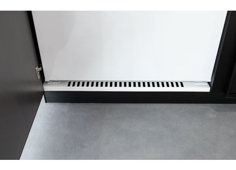 Větrací dno pro vestavnou lednici