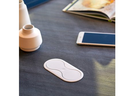 Elektro zásuvka EIGHT bílá 1 x 230V + 1 x USB