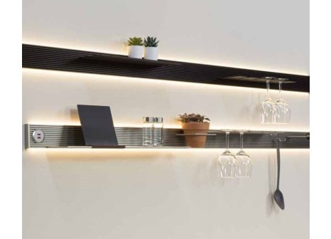 Nástěnný program Useit hliníkový profil černý