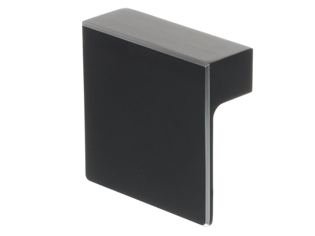 Knopka Lara černá matná