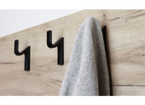 Věšák Dušan černý matný