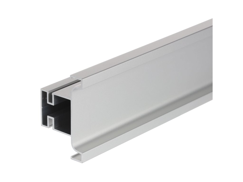 Gola vertikální středový profil 2,9 m