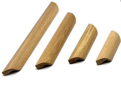 Úchytka Daniela dřevěná dub lakovaný