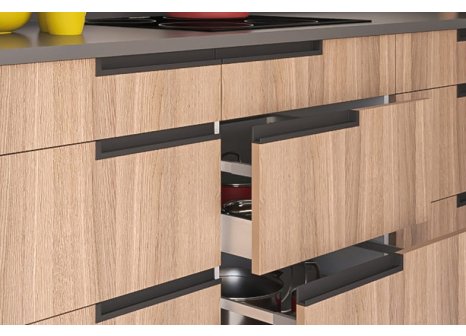 Art koncovka plná černá mat